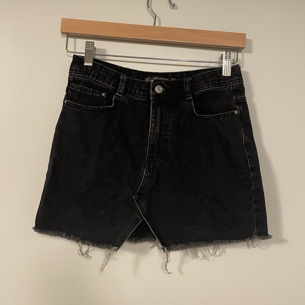 Zara Trafaluc Womens Distressed Denim Mini Skirt Size XS Faded Black Y2K Grunge